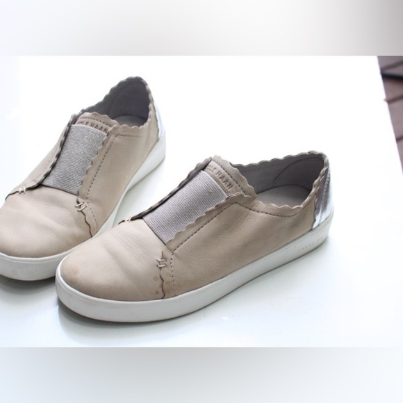 Cole Haan slip on flats - Picture 2 of 10